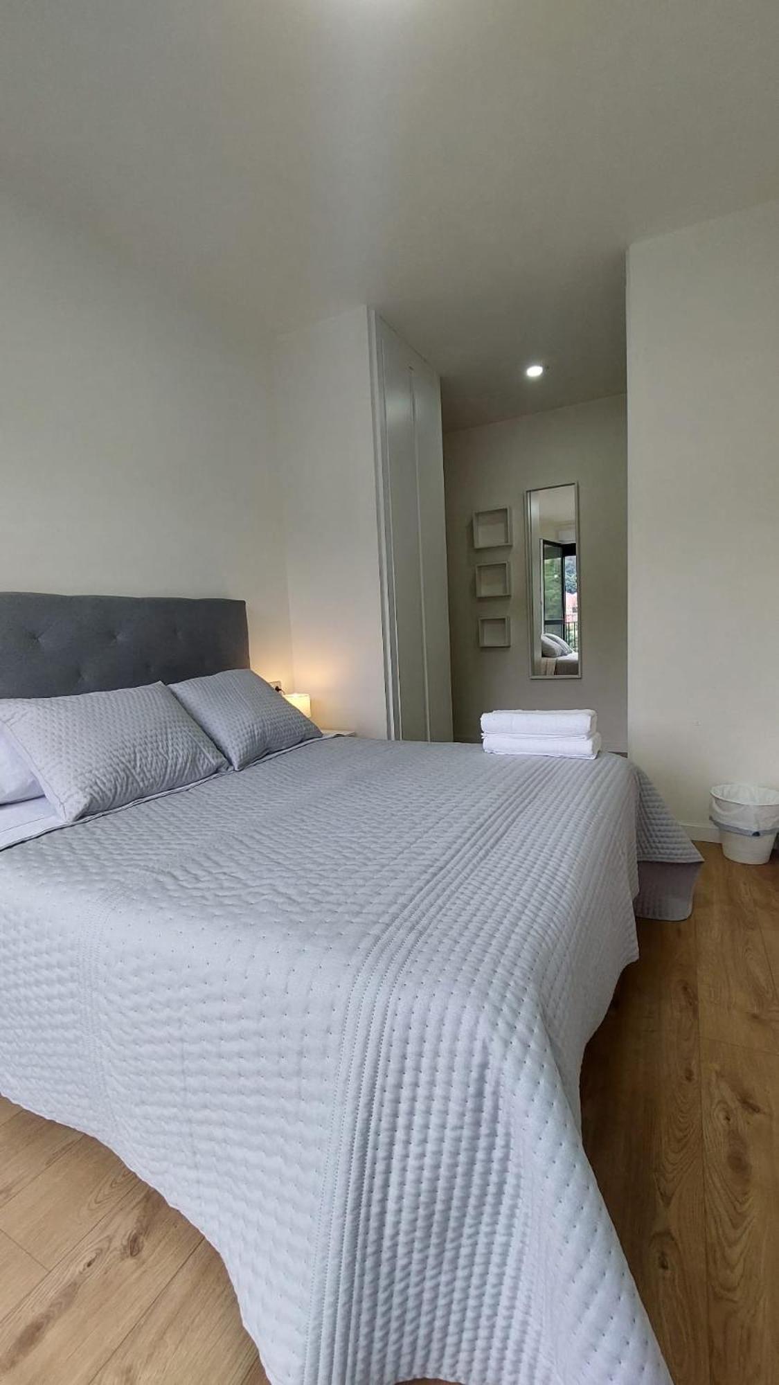 Bilbao Apartment Bagian luar foto
