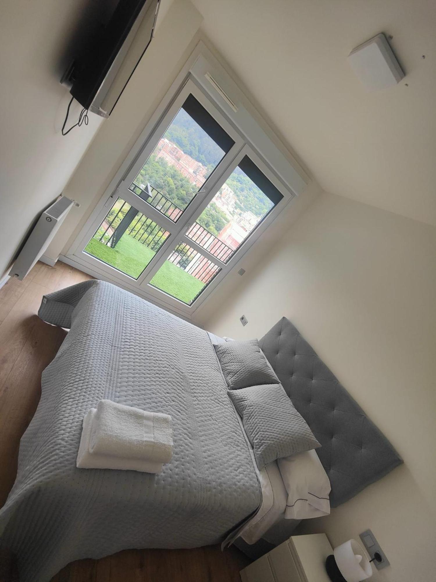 Bilbao Apartment Bagian luar foto